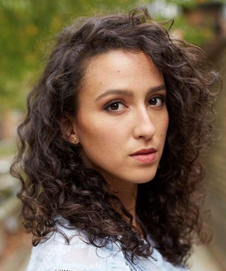 actor Lyna Dubarry large photo