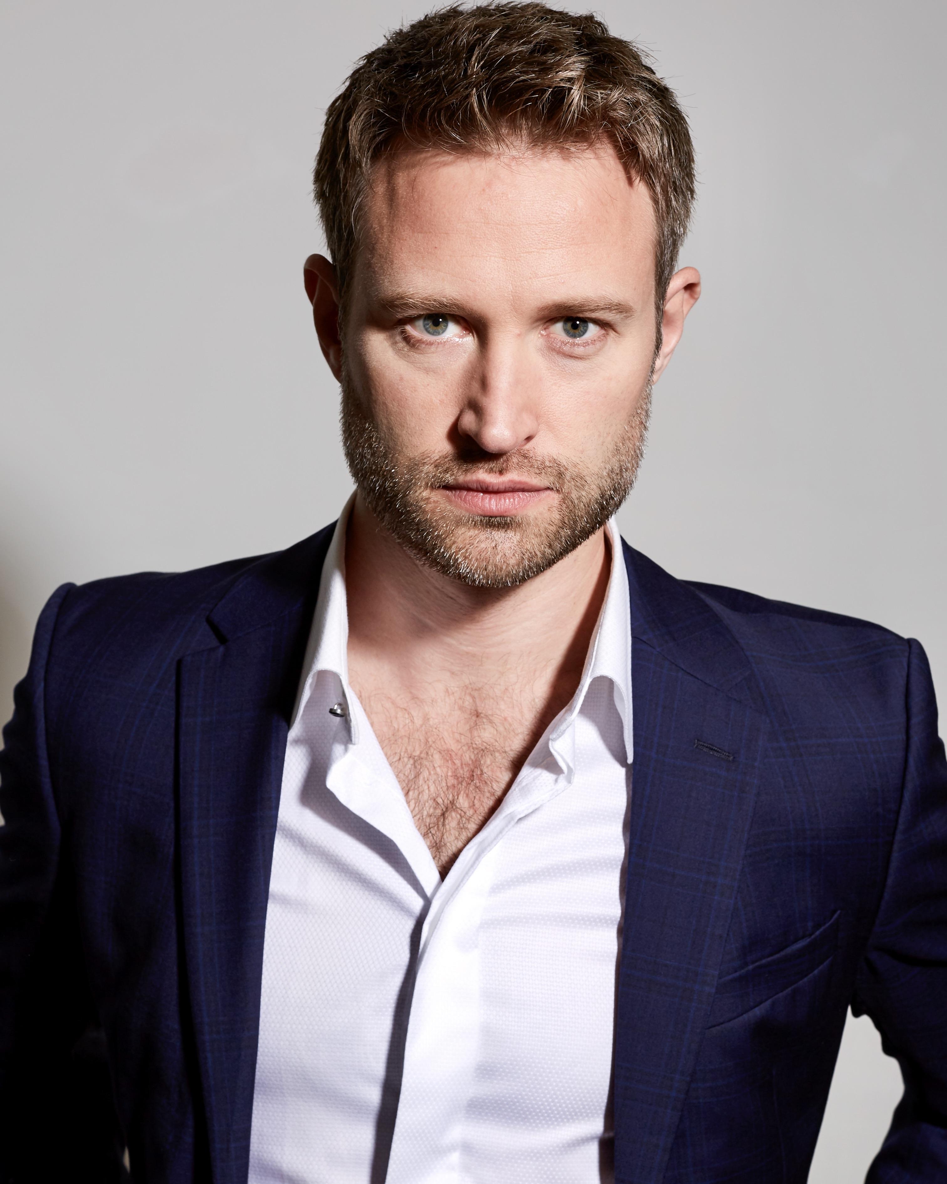 actor Richard Winsor large photo