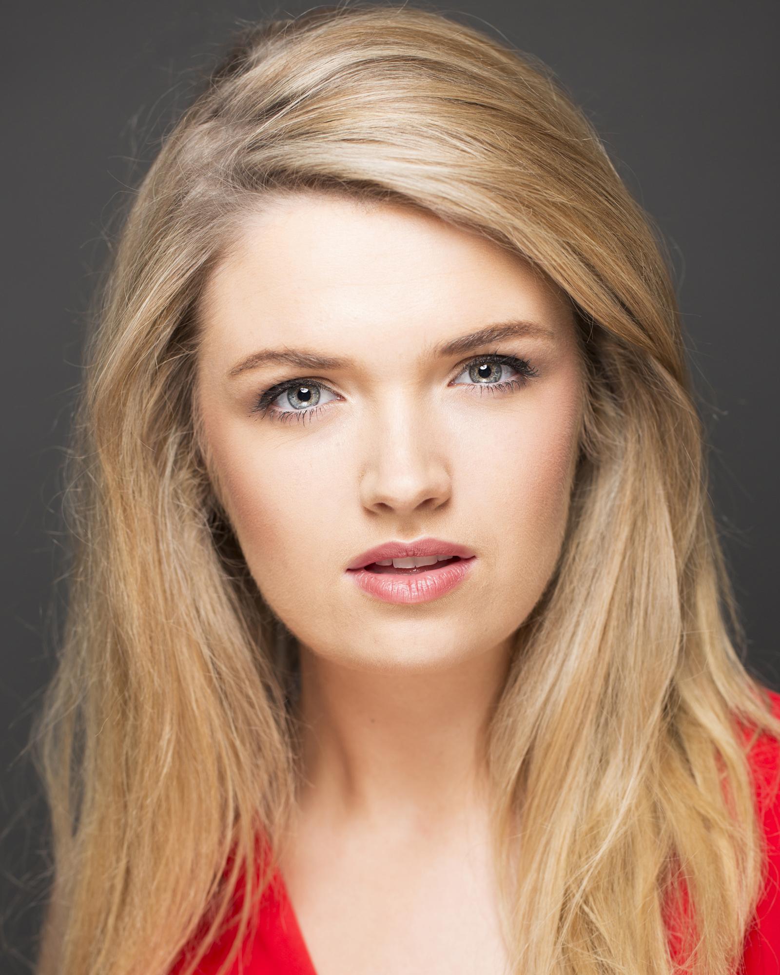 actor Hannah Crowley large photo