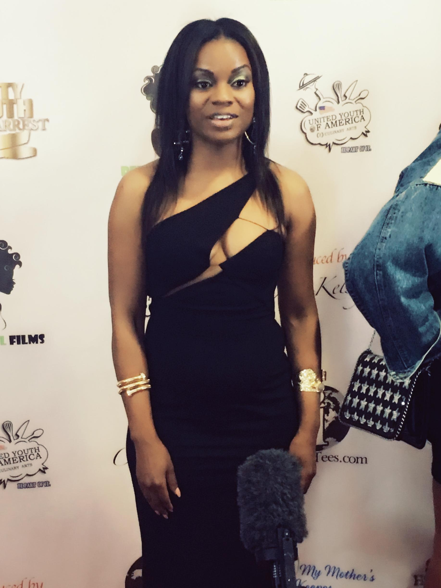 actor Jessica Fontaine large photo