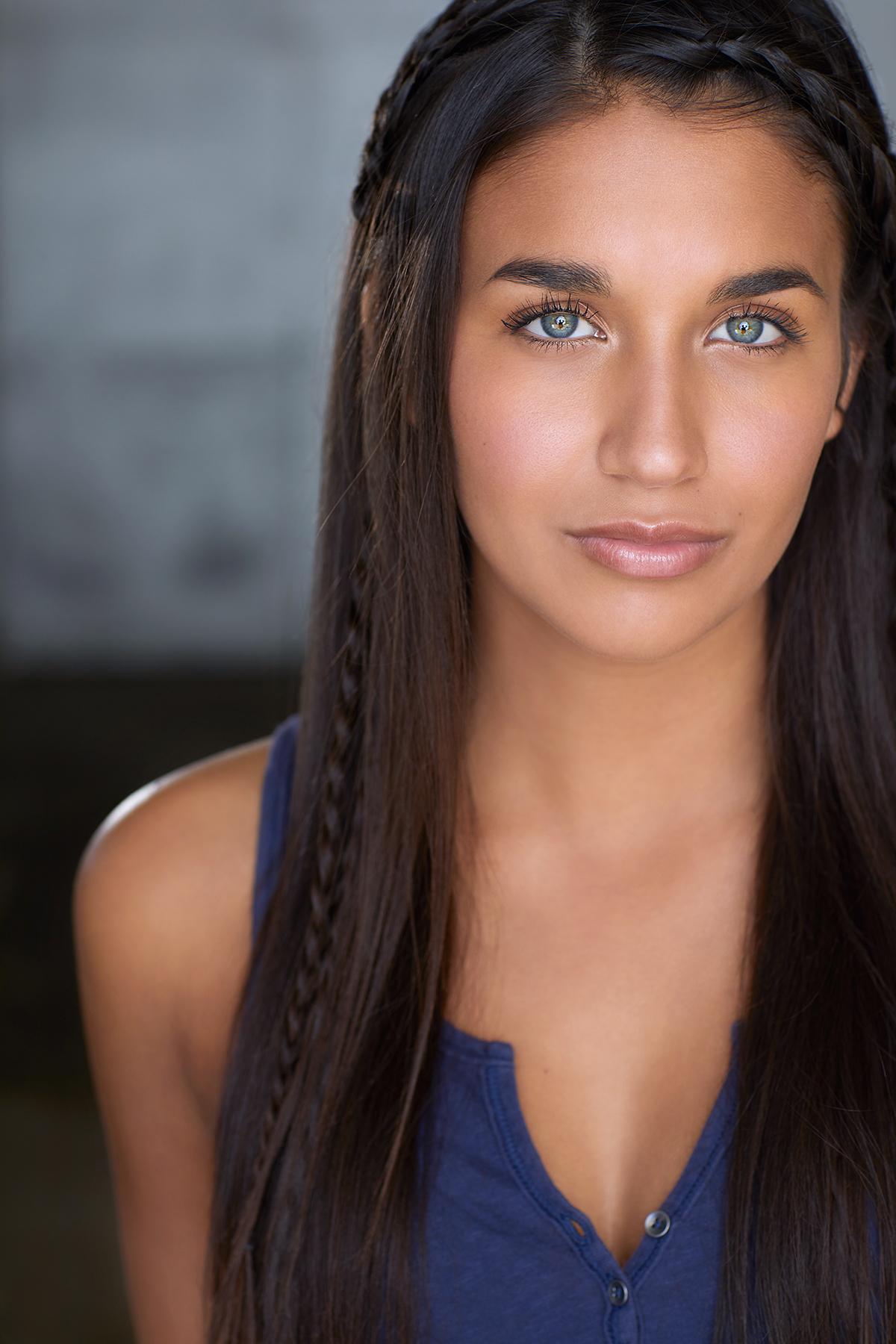 actor Emily Ram large photo