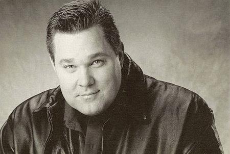 actor Britt Prentice large photo