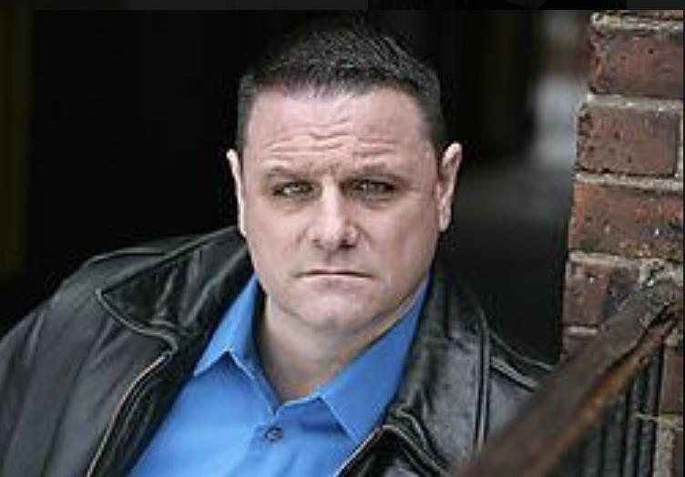 actor Warren Bub large photo