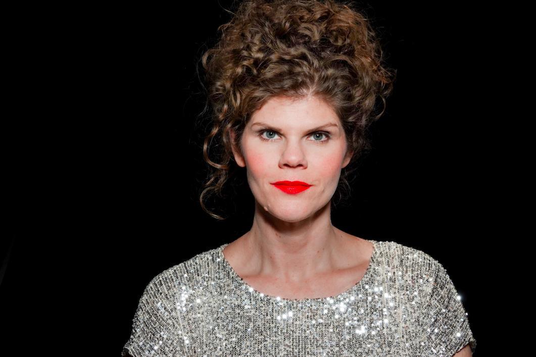 actor Brooke Hoover large photo