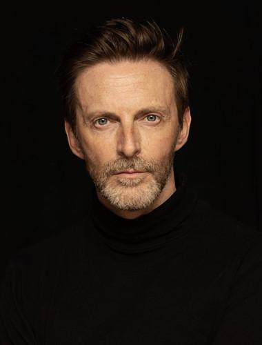 actor Ramón Esquinas large photo