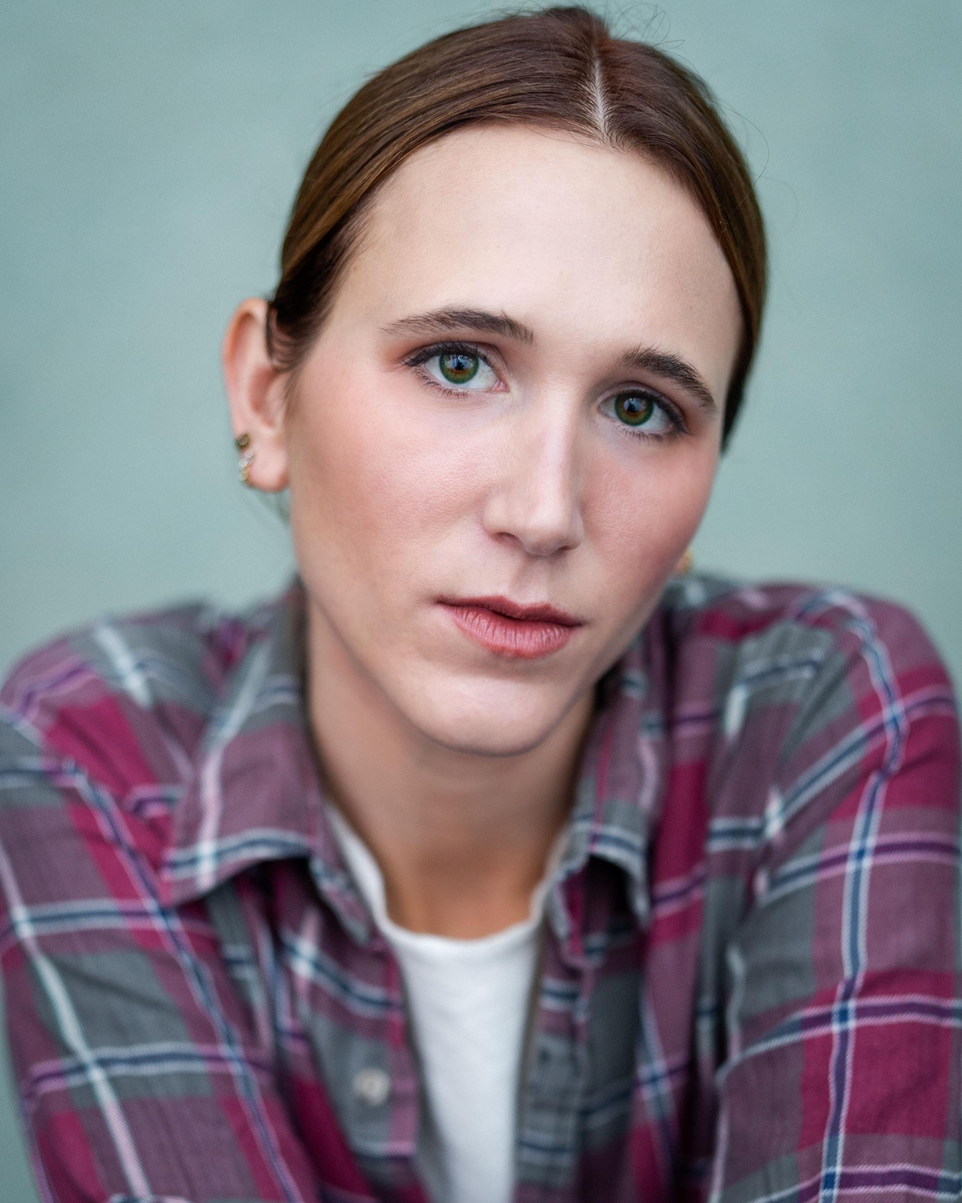 actor Rachel De Fontes large photo