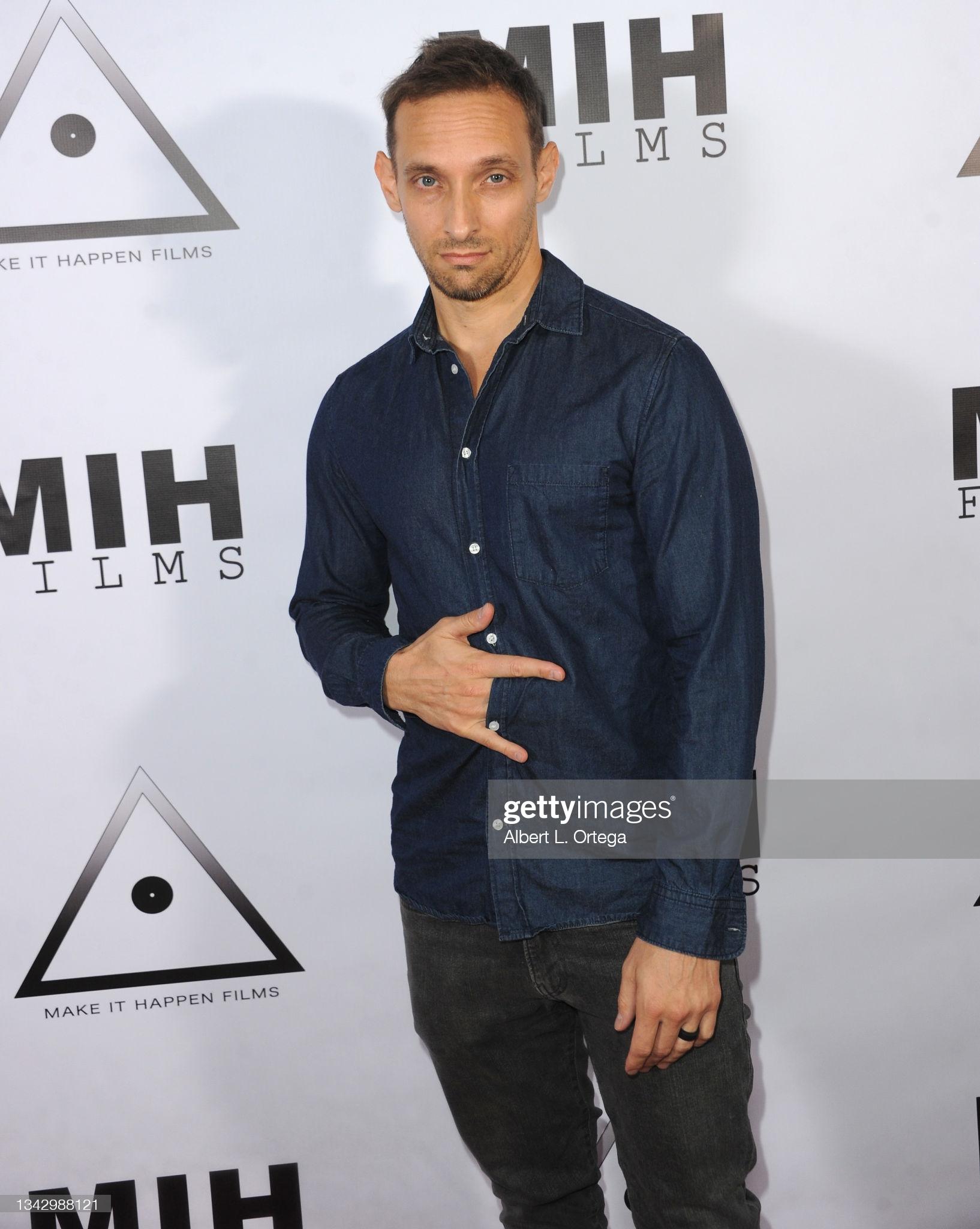 actor James Pippi large photo