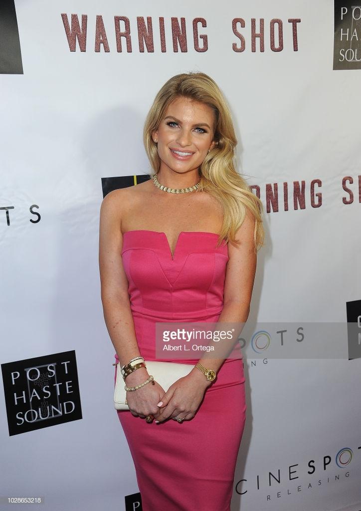 actor Dustie Hale large photo