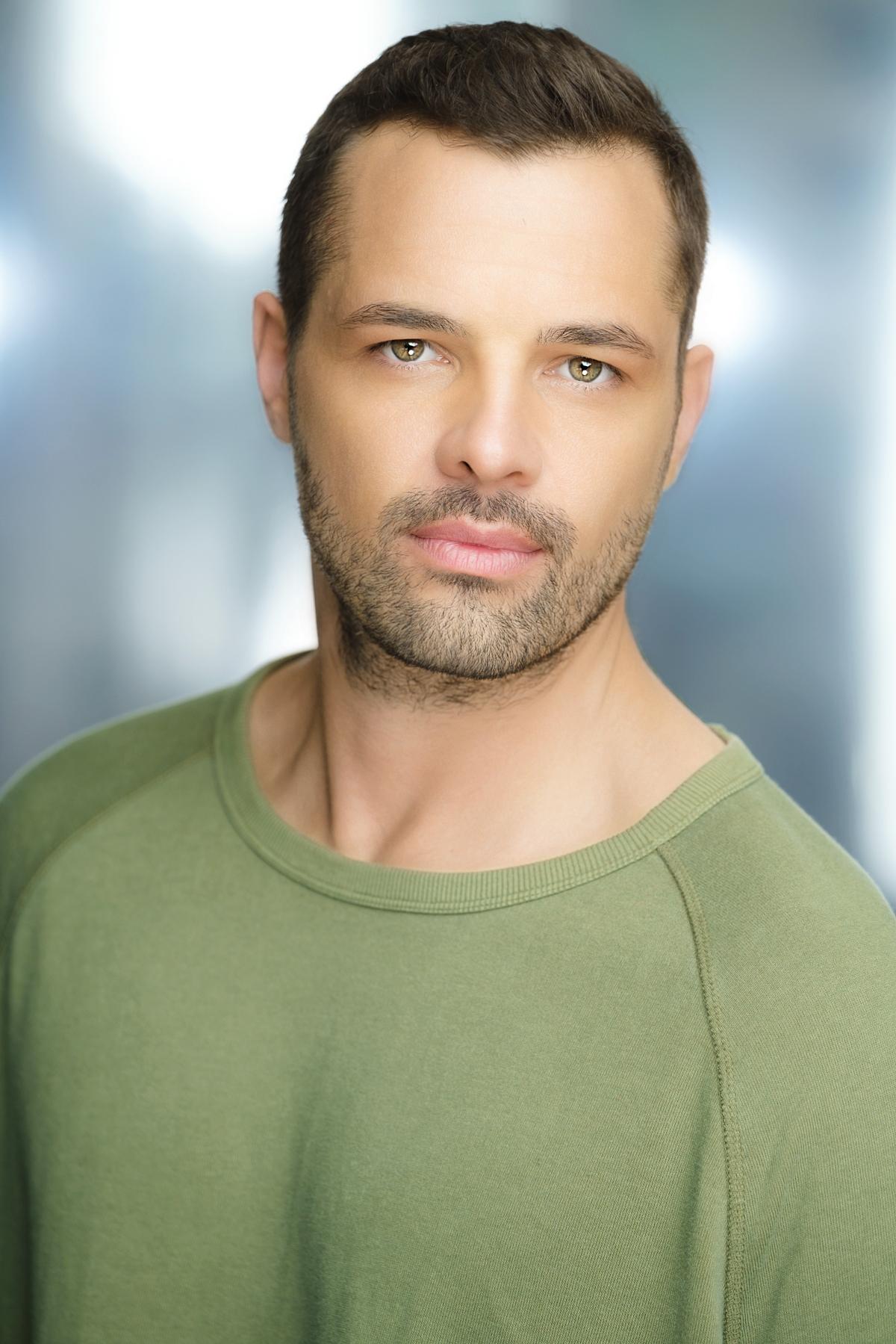 actor Anthony Gaudioso large photo