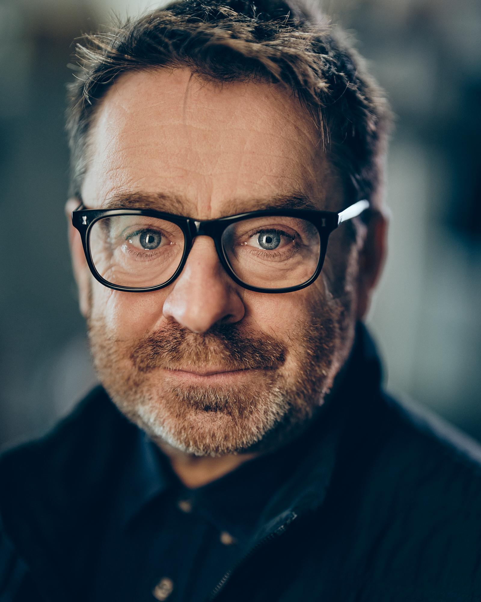 actor Nick Raggett large photo