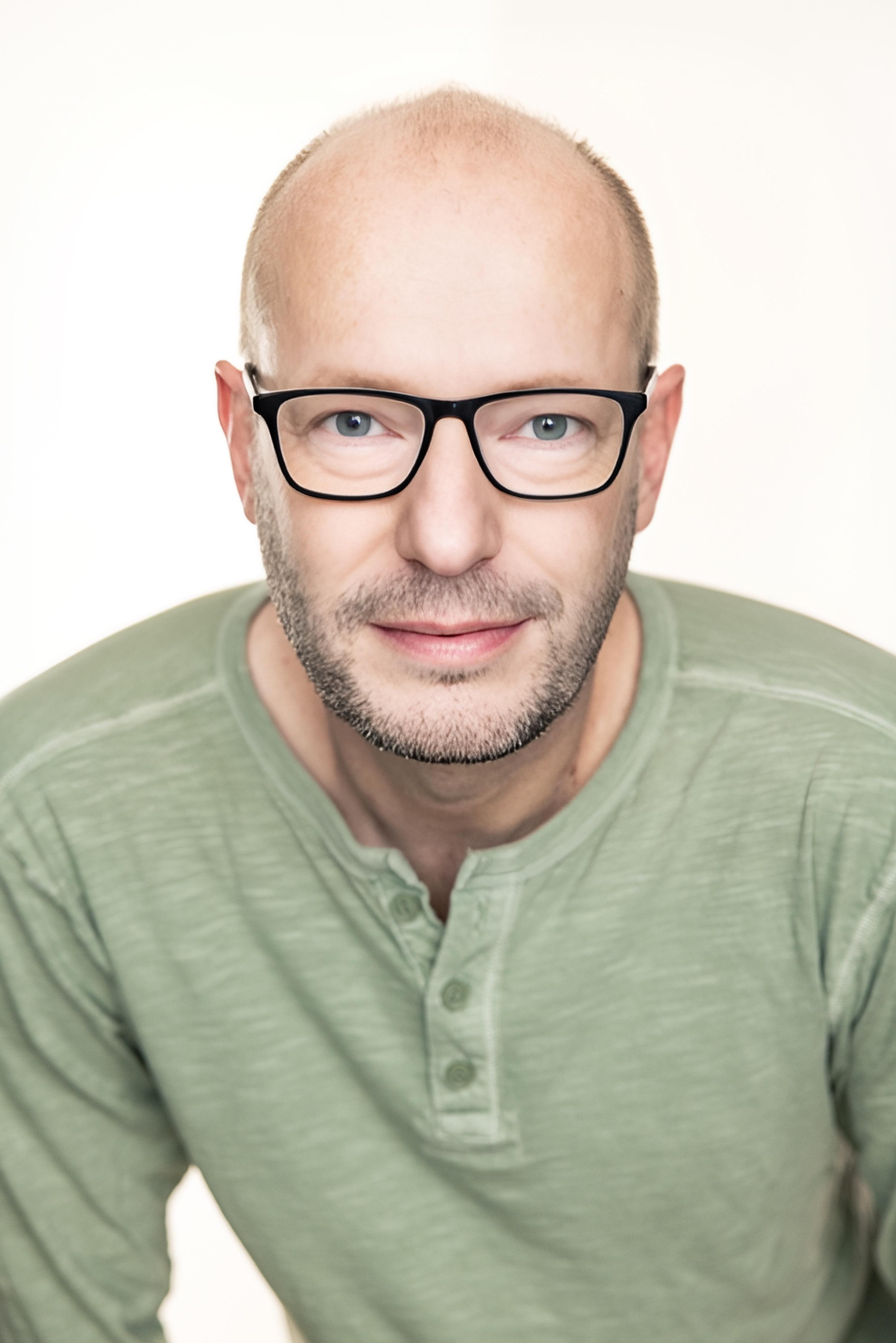 actor Michael Charles Vaccaro large photo