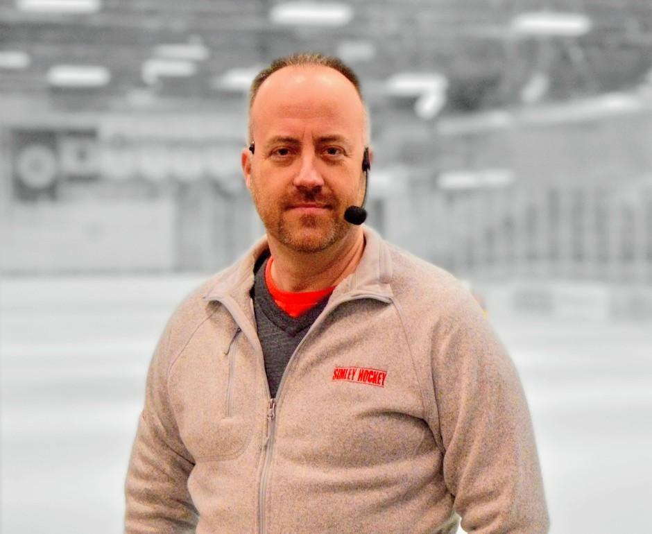 actor Brian Sweeney large photo