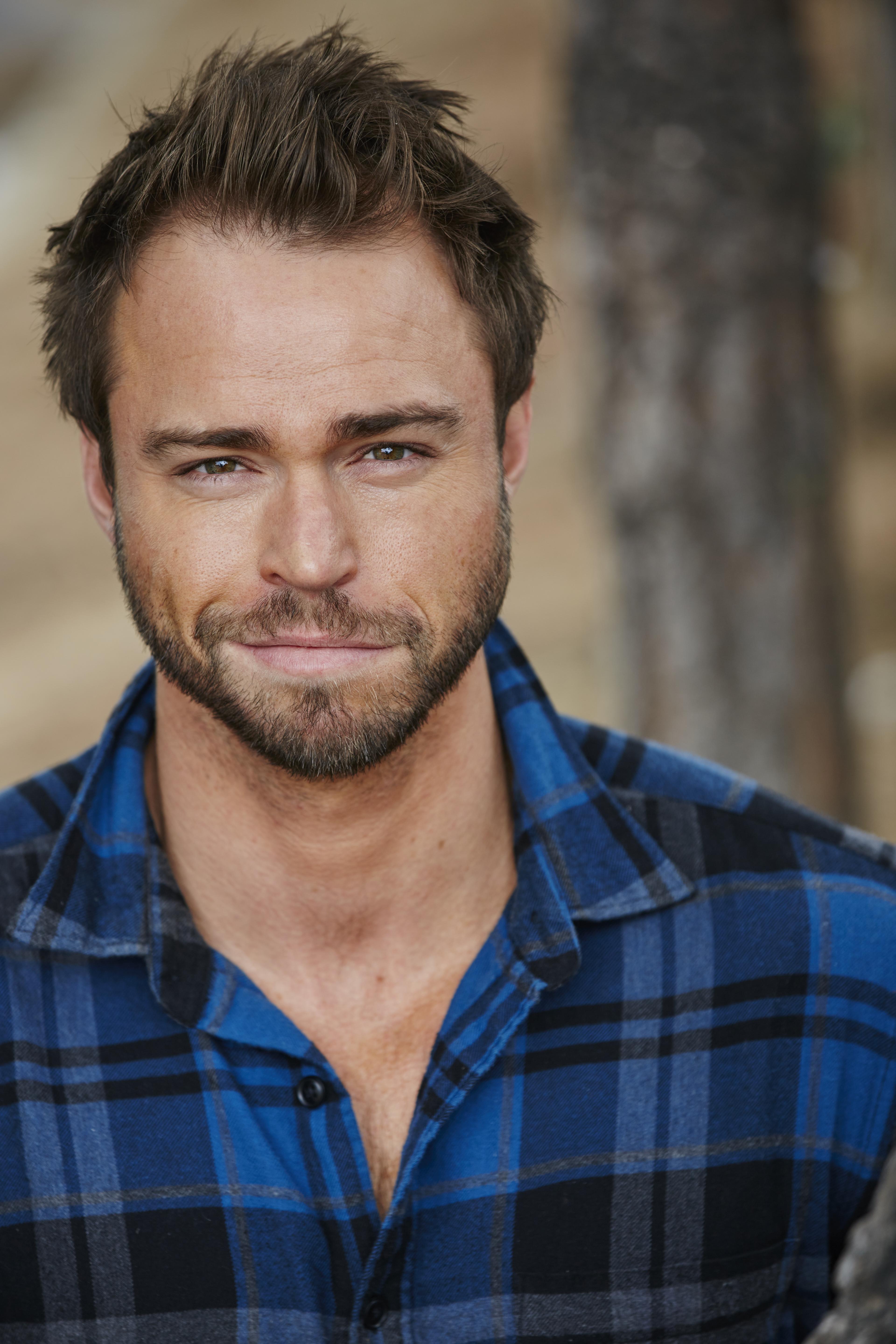 actor Andrew Steel large photo