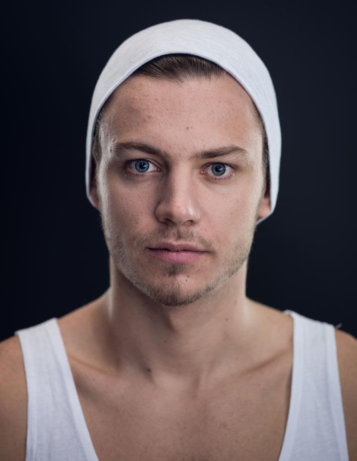 actor Michael Glantschnig large photo