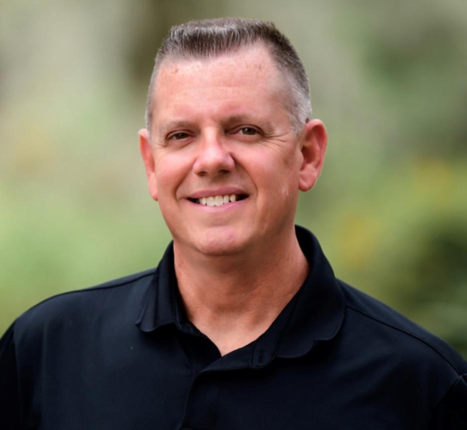 actor Scott Cassin large photo