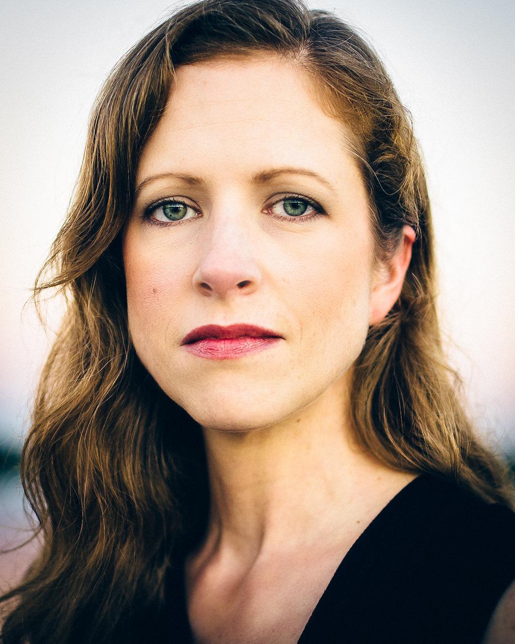 actor Karen Konzen large photo