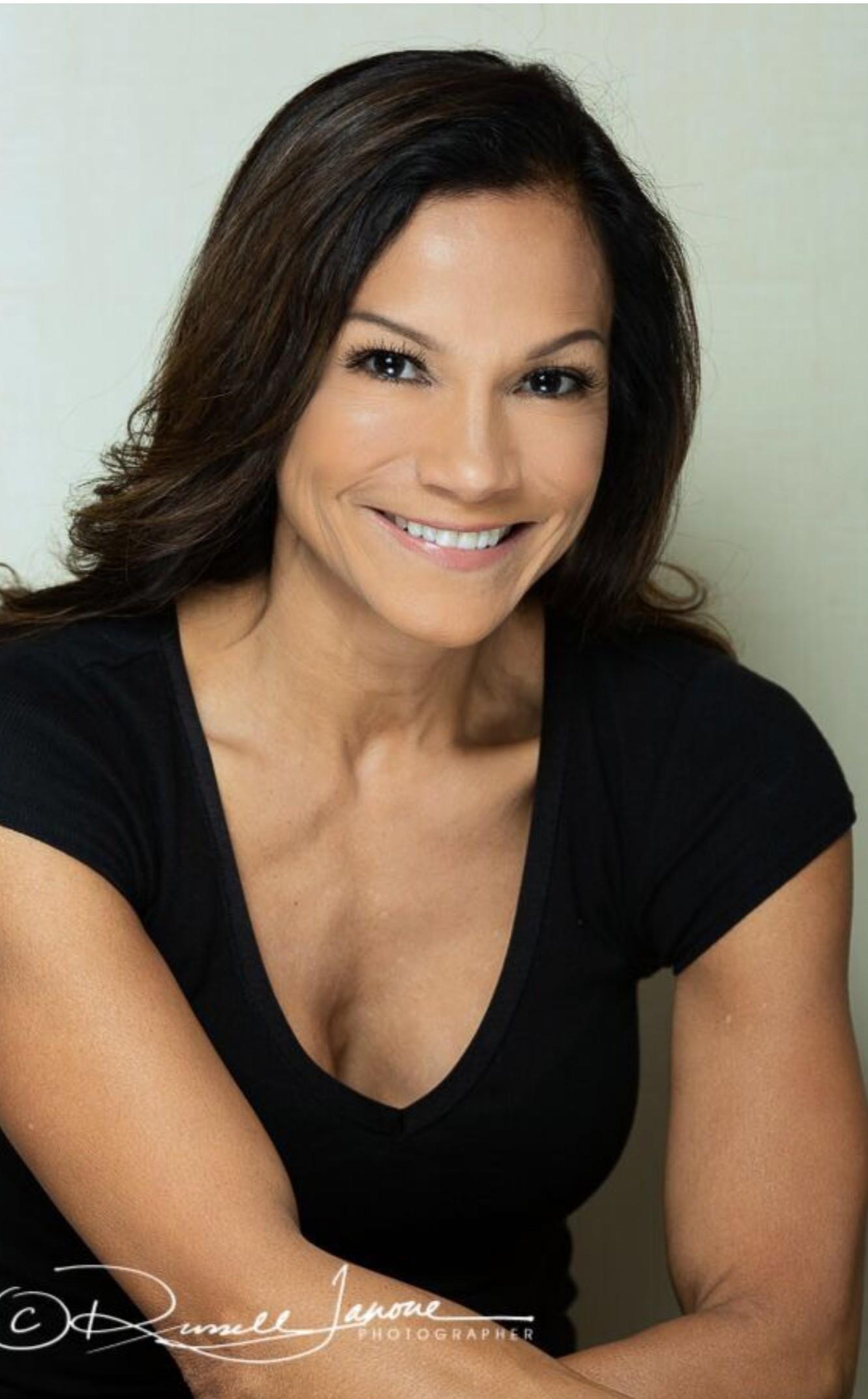 actor Hoku li'i large photo