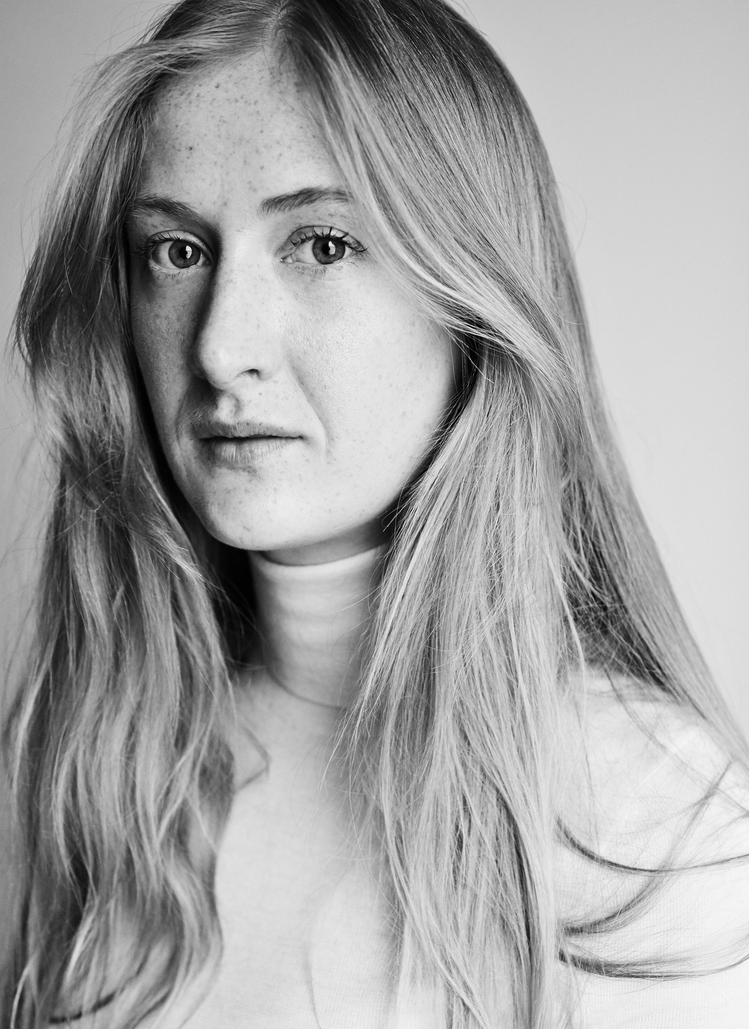 actor Kathryn Wilder large photo