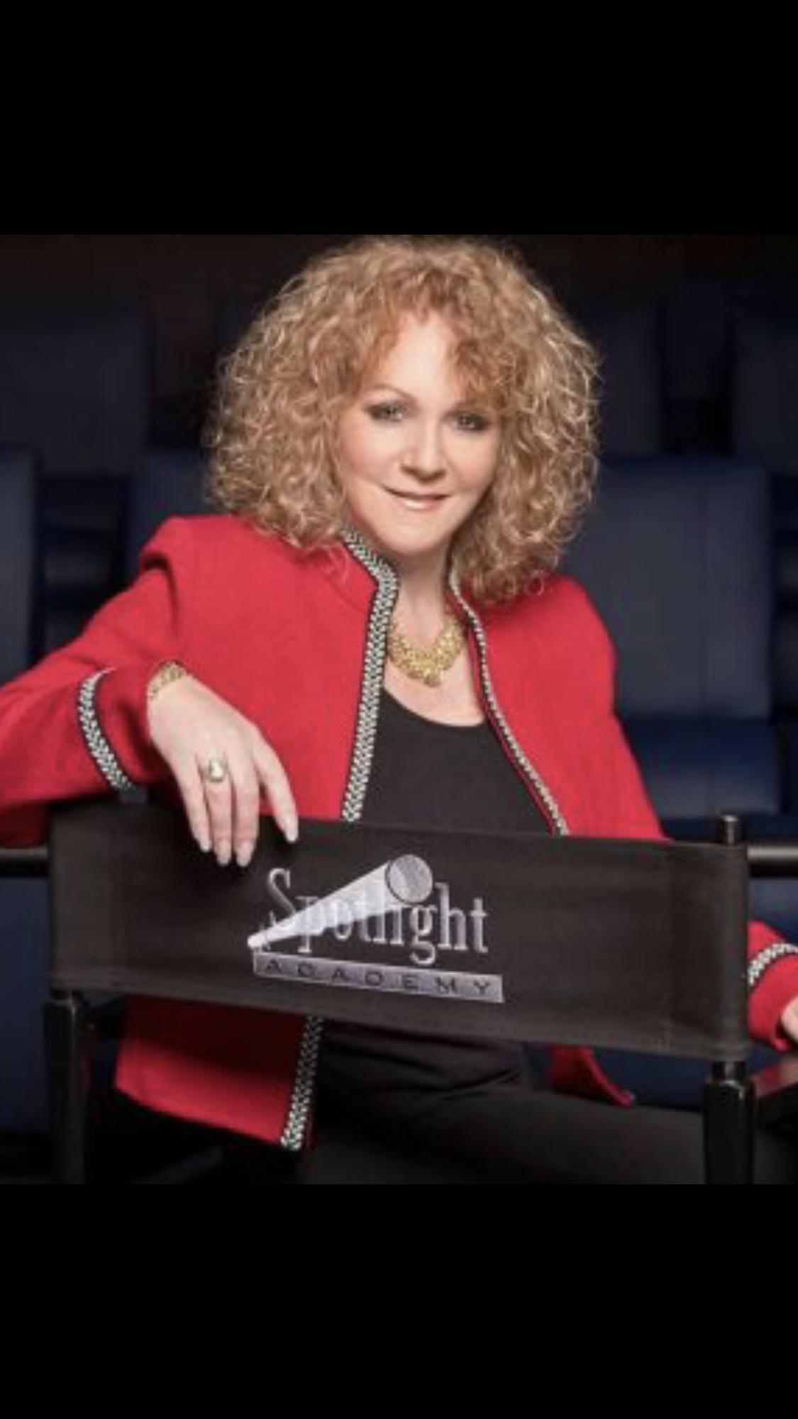 actor Jacqui Kaese large photo