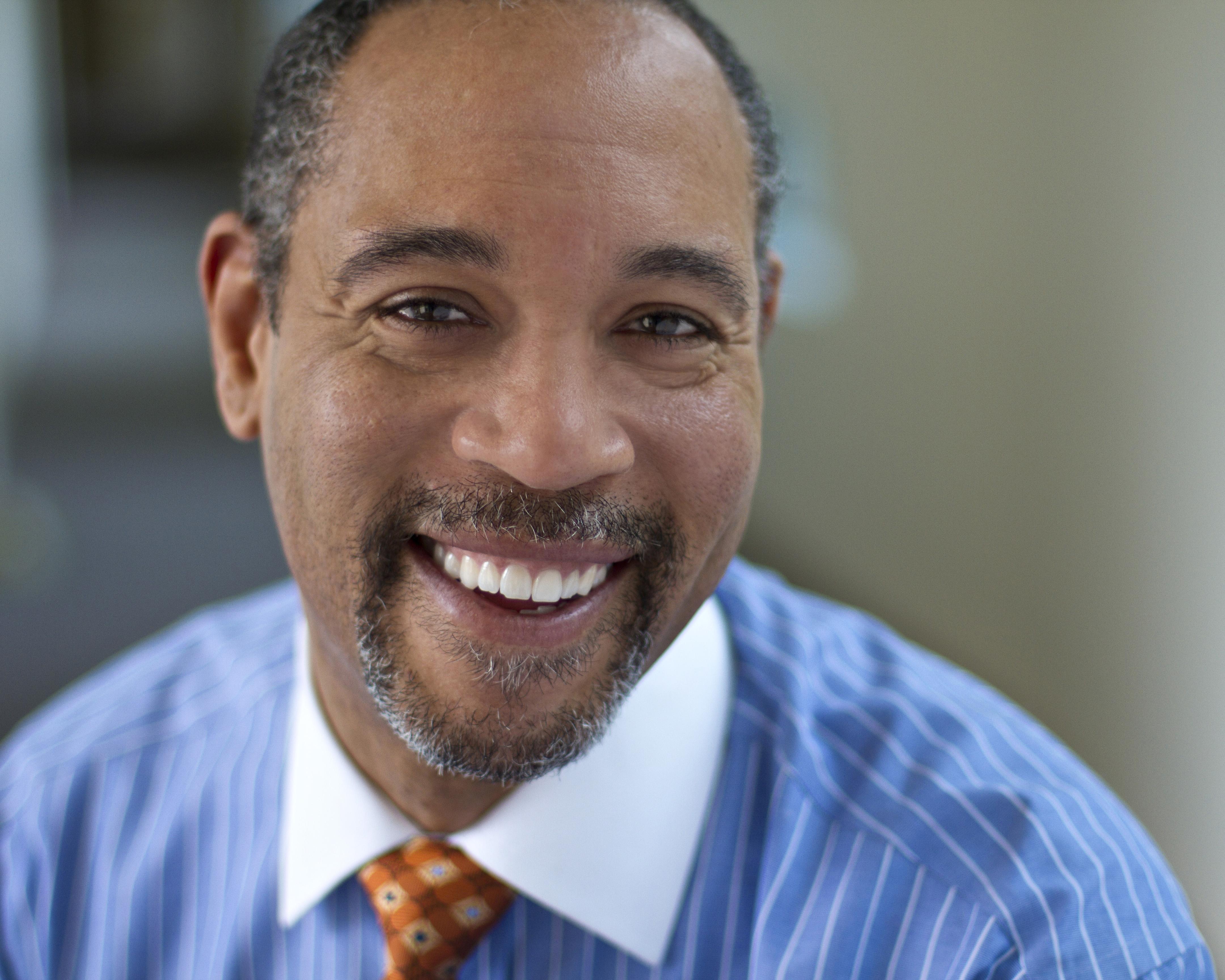 actor Harvey Q. Johnson large photo