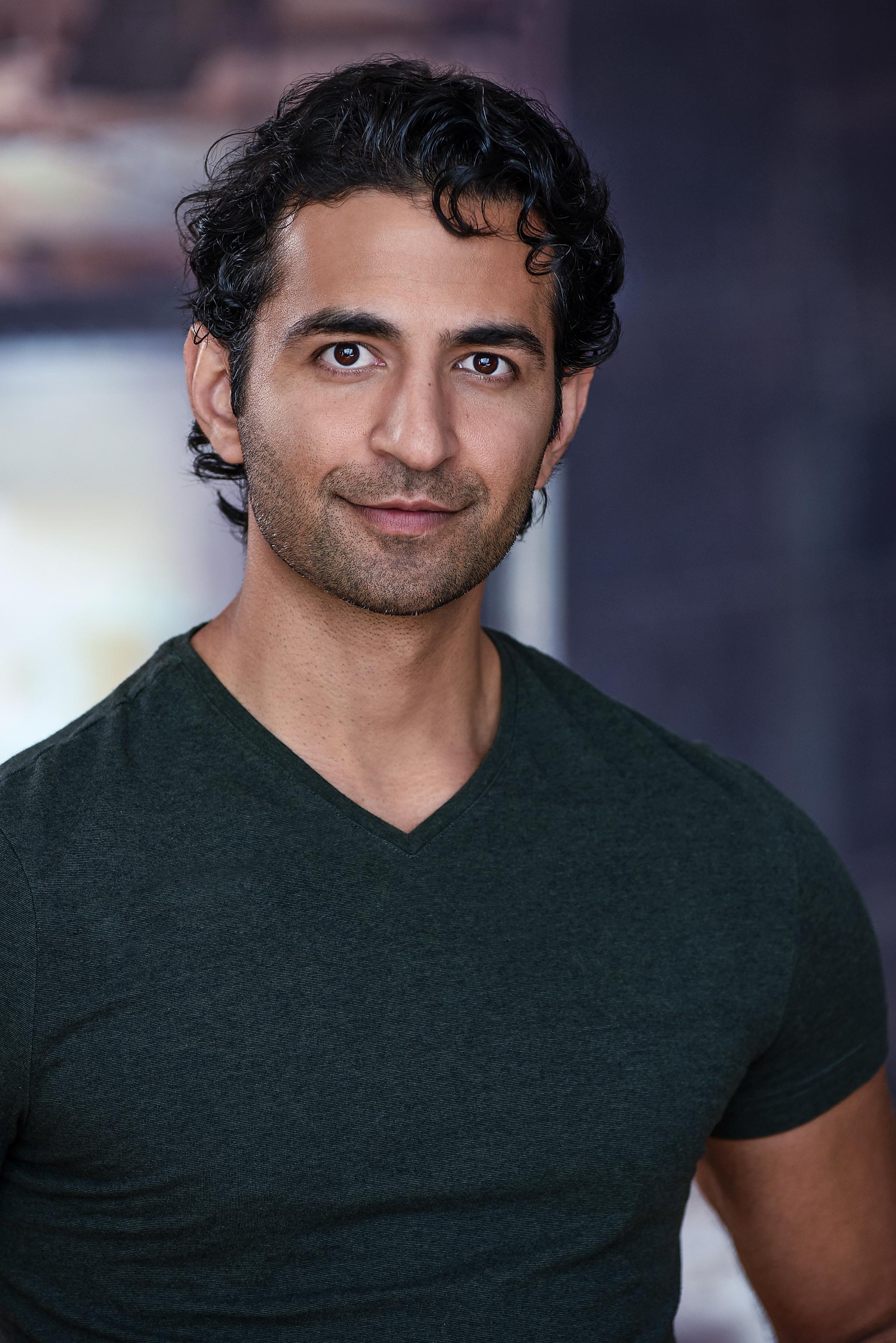 actor Seth Mohan large photo