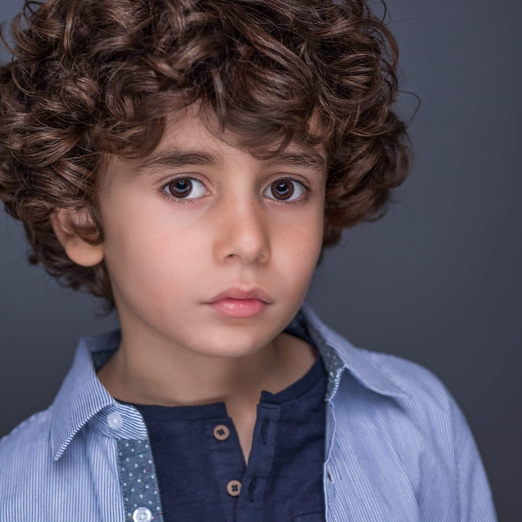 actor Adam Khaykin large photo