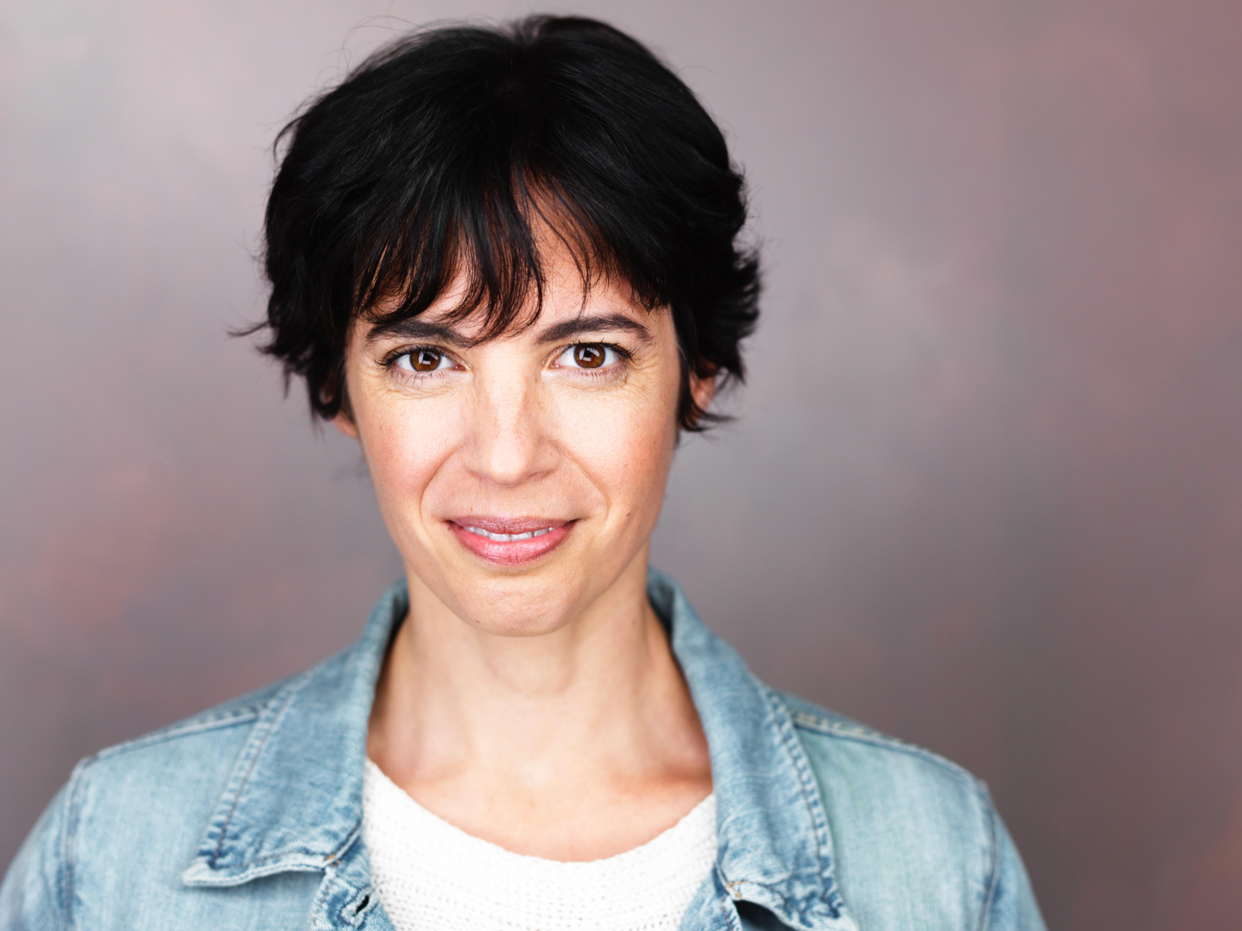 actor Jen L. Burry large photo