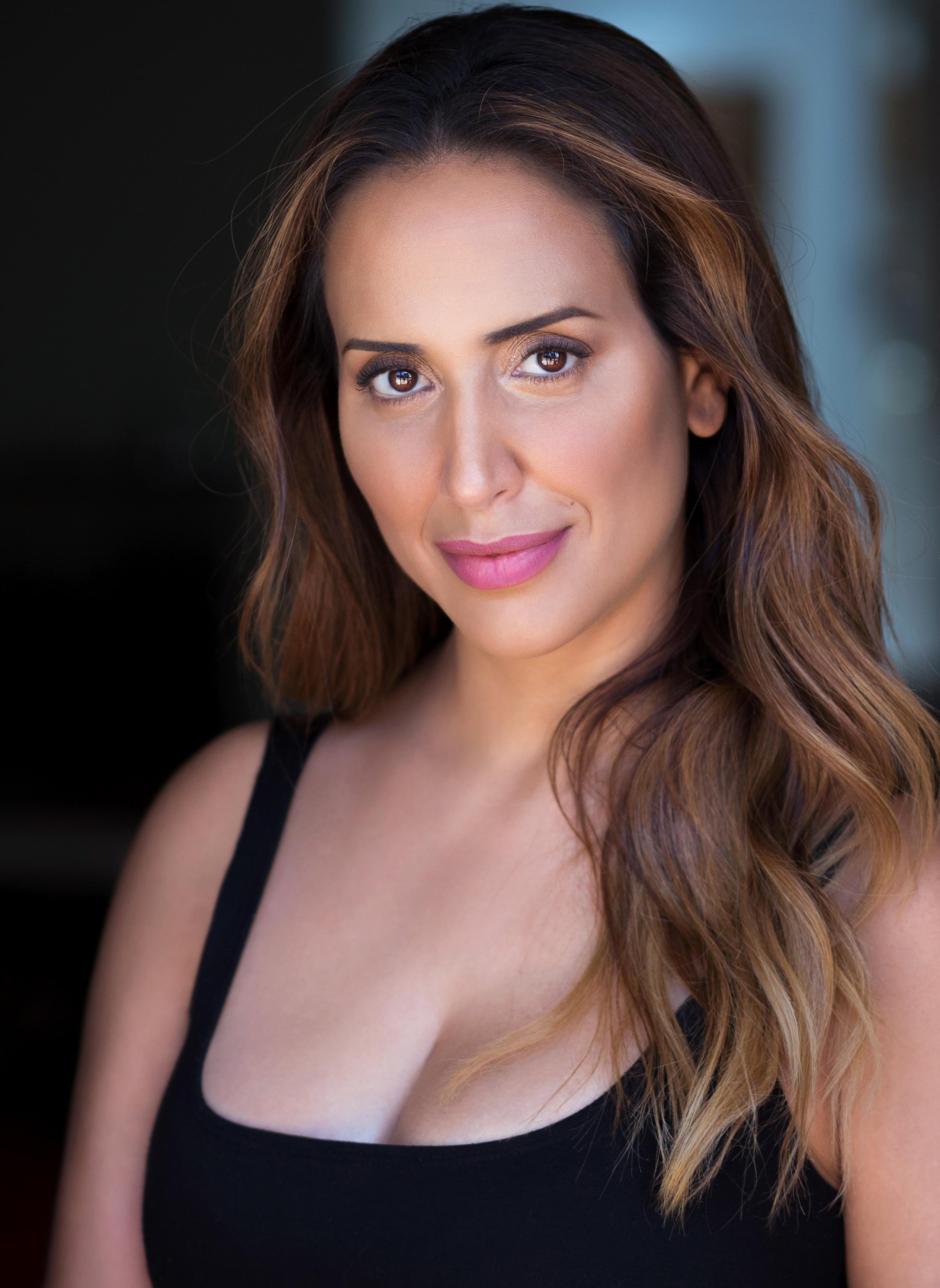 actor Carma Sharon large photo