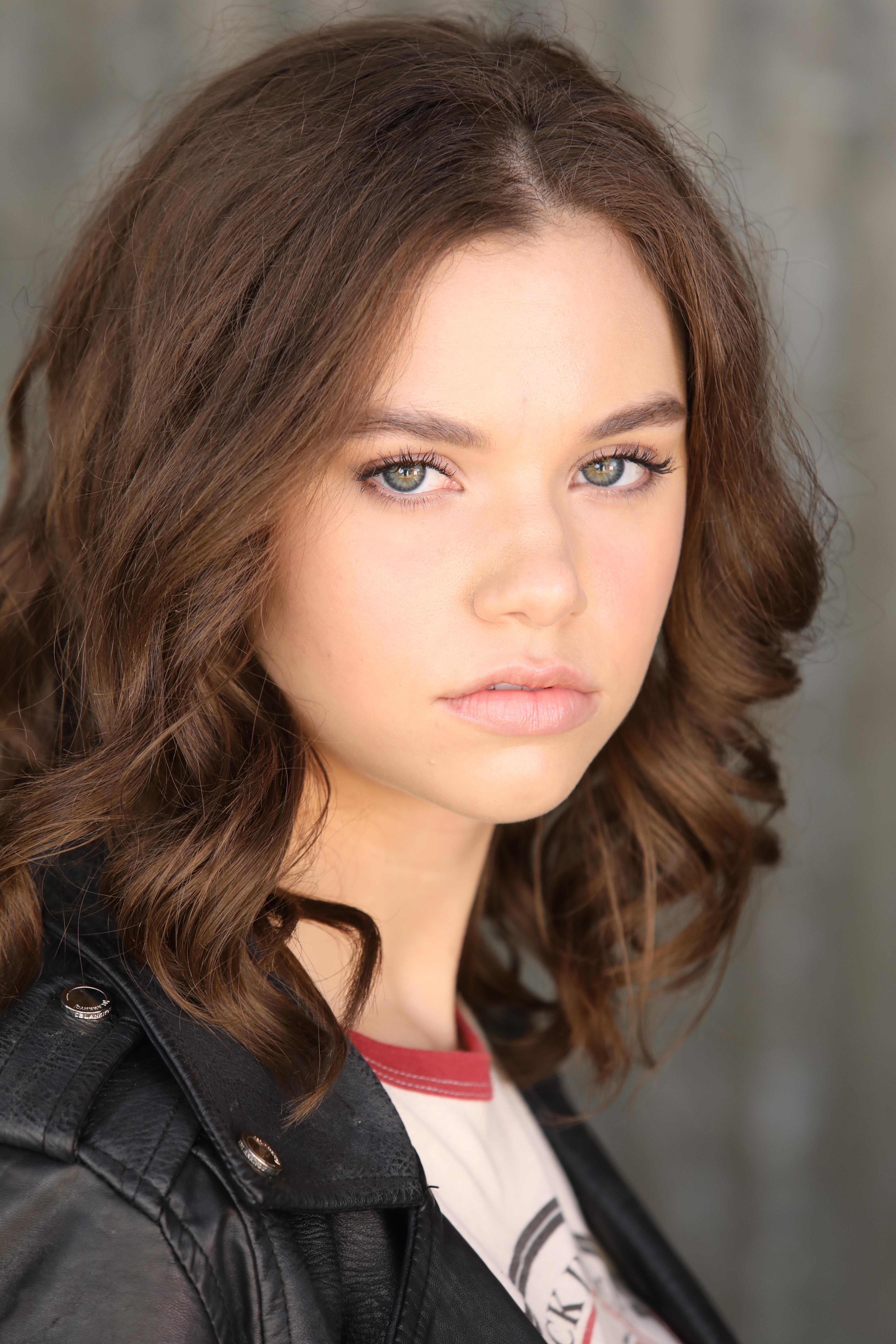 actor Ashlynn Judy large photo