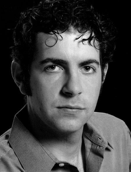 actor Jack Landry large photo