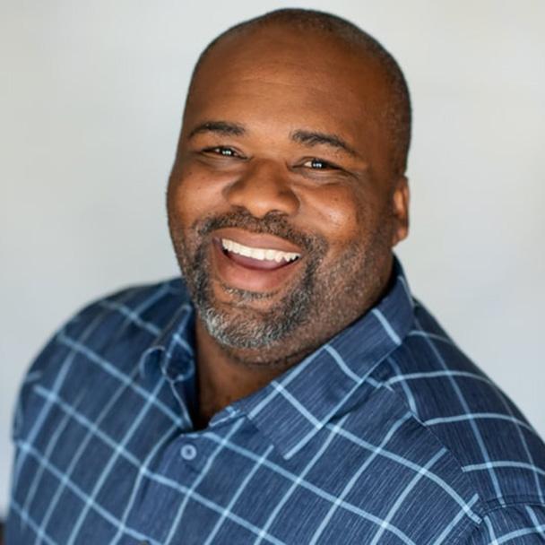 actor Cal Oliver Weary large photo