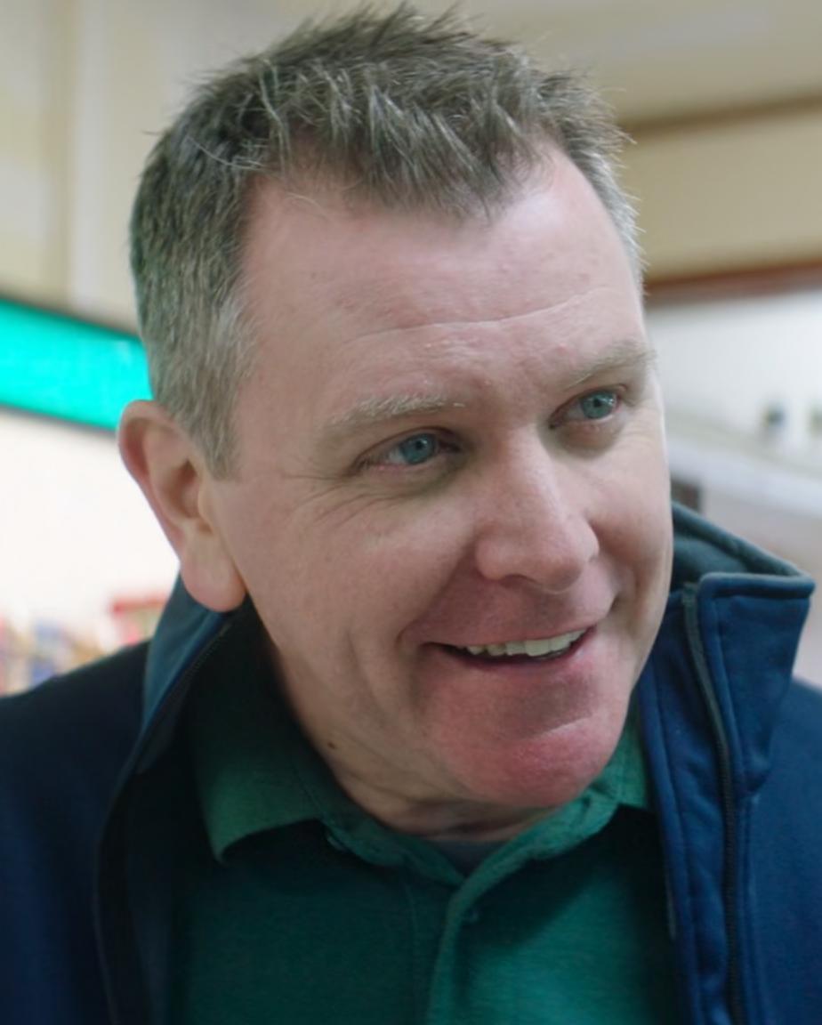 actor Sean Sloan large photo