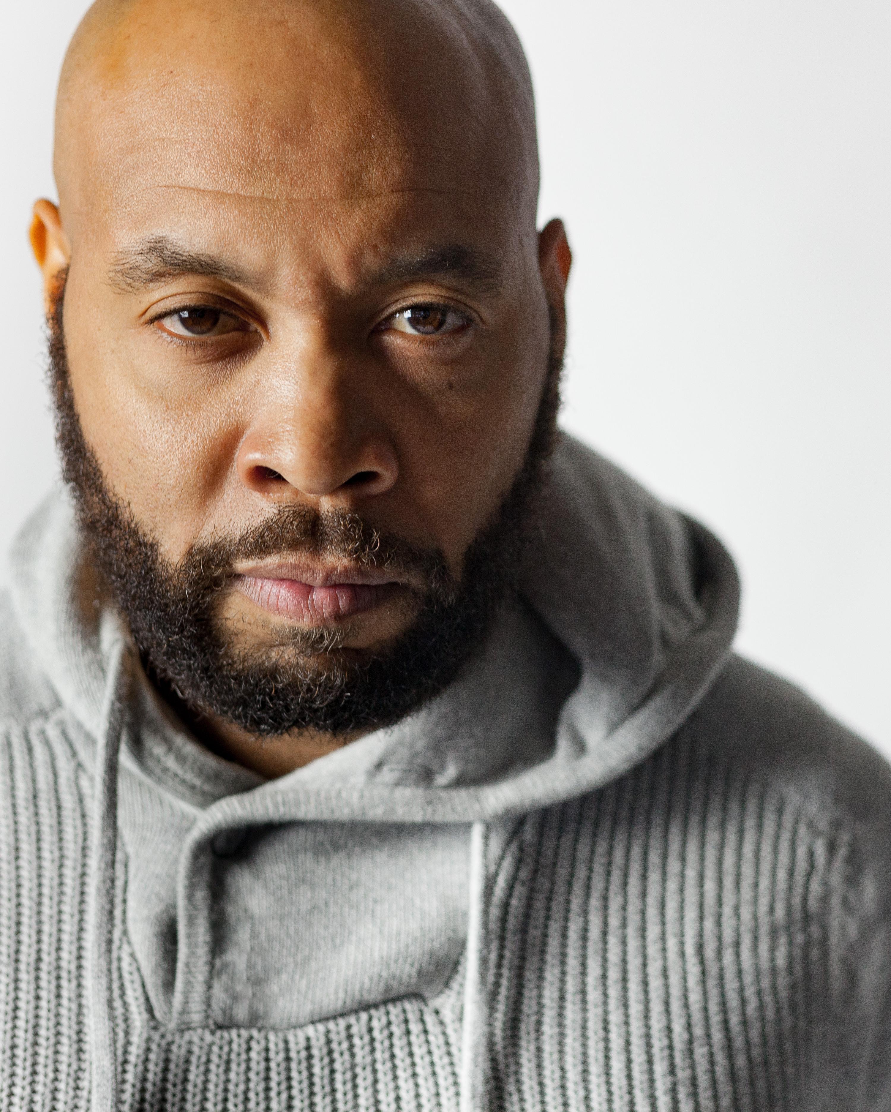 actor Paris Jones large photo