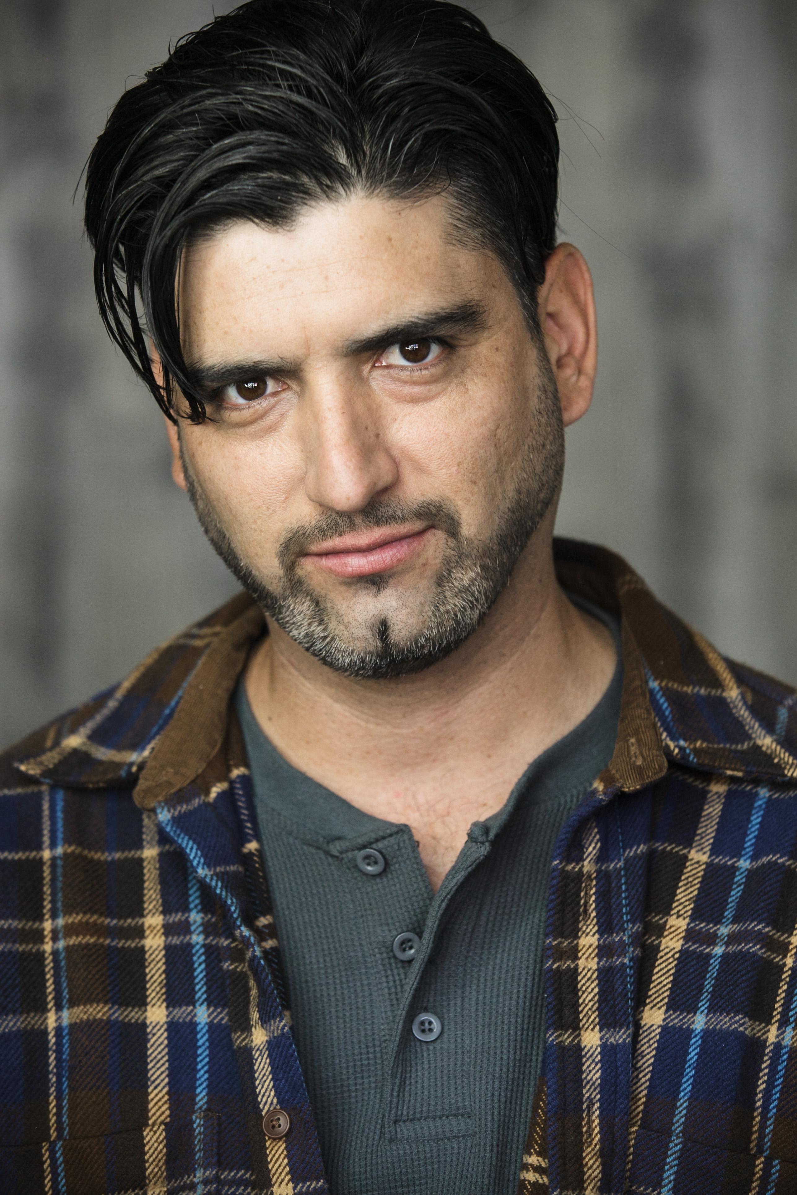 actor Peter Anaya large photo