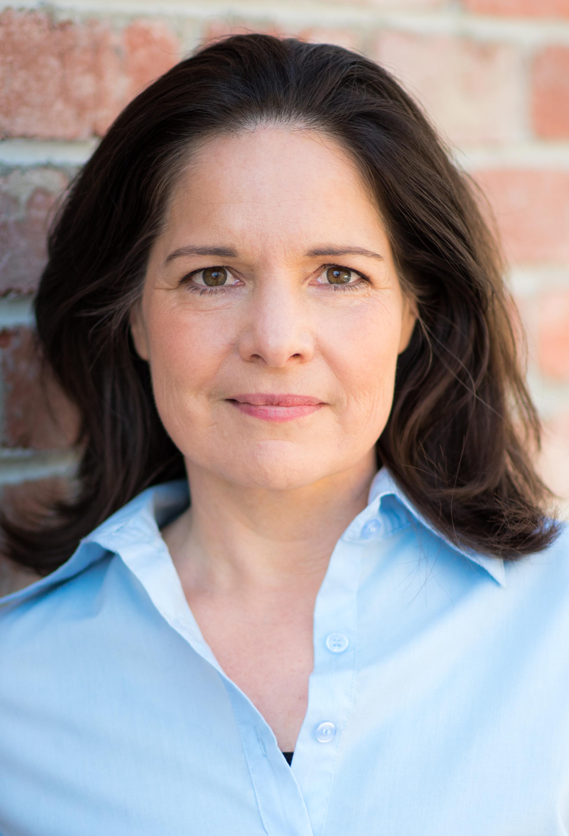 actor Perri Cummings large photo