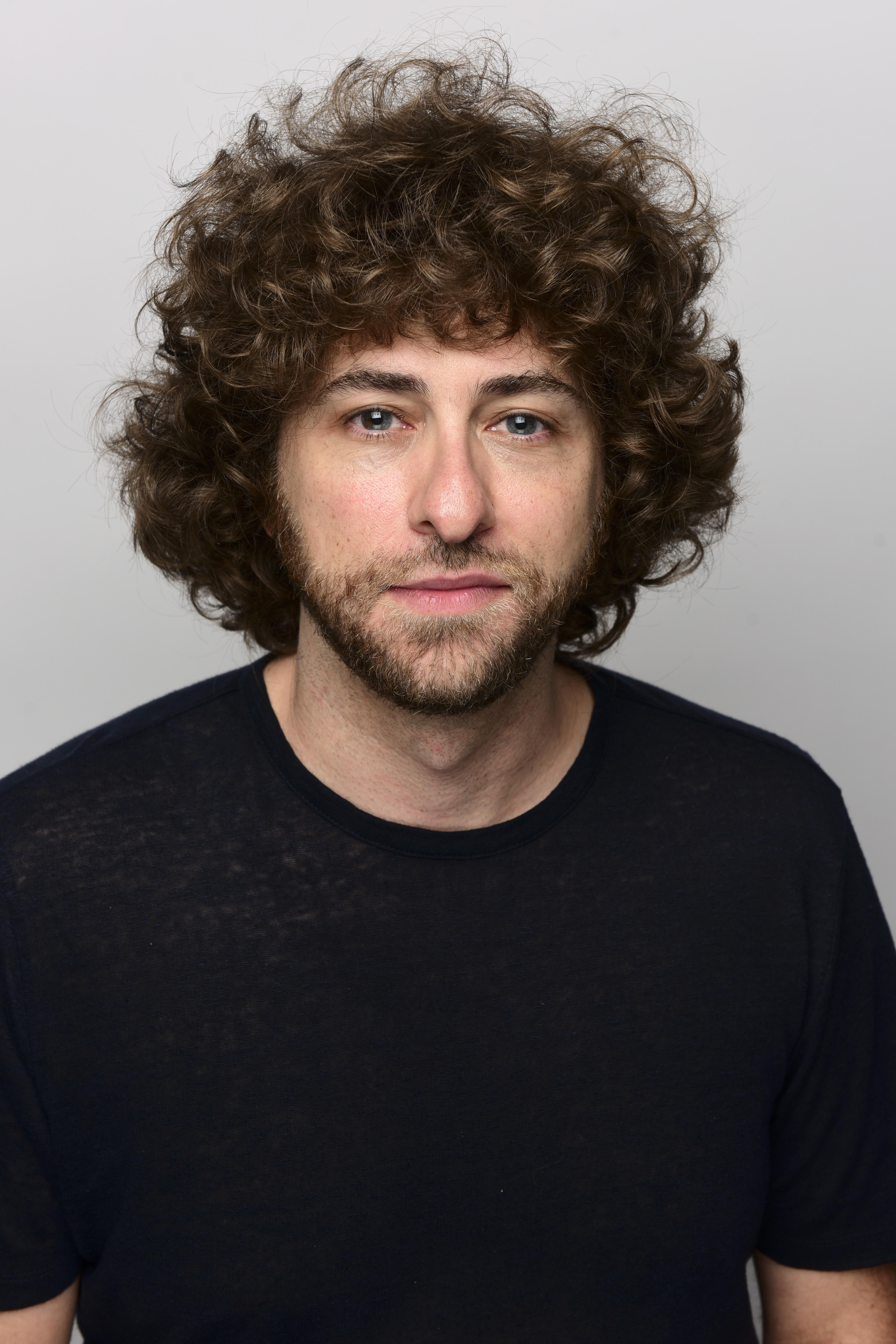 actor Kieran Valla large photo