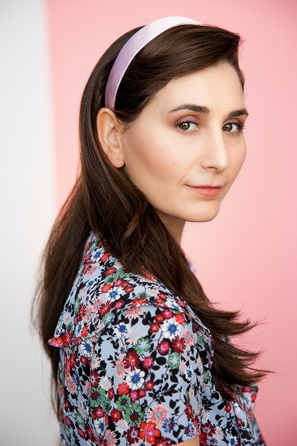 actor Luba Hansen large photo