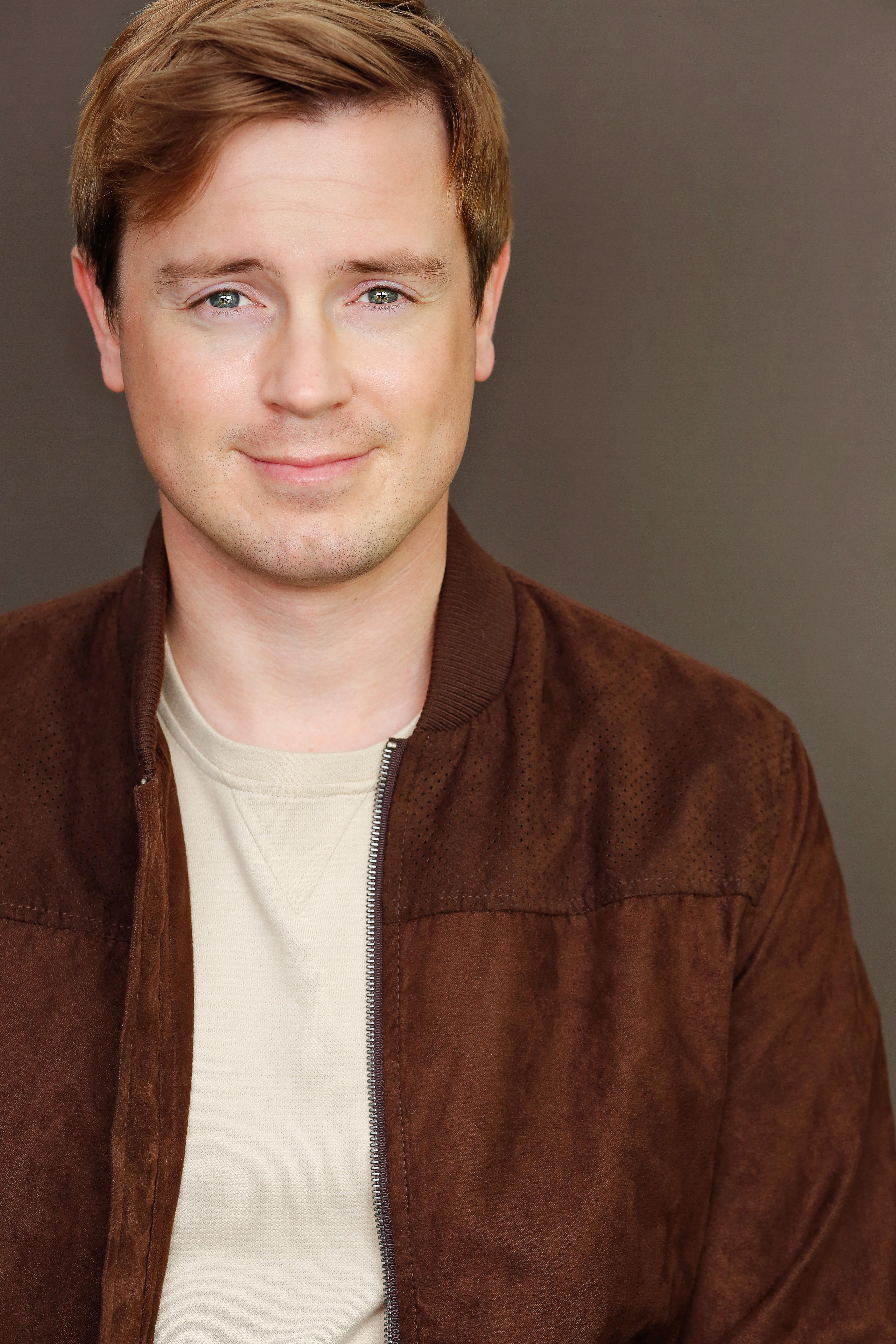 actor Casey Hanley large photo