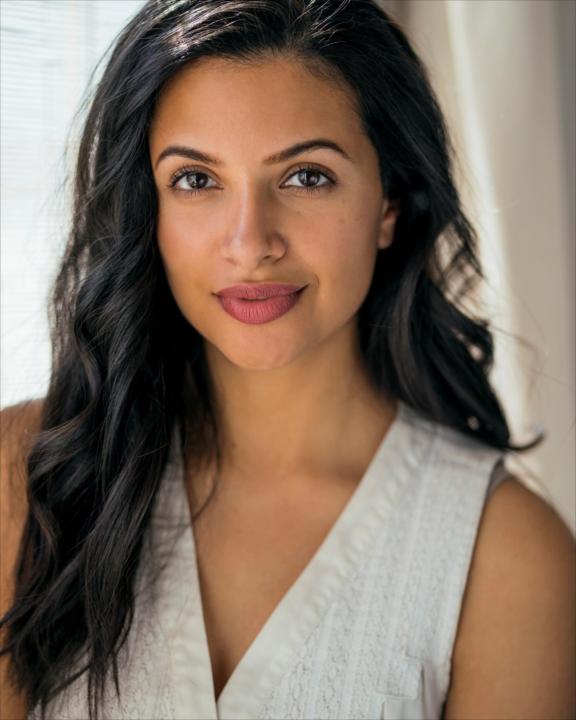 actor Meher Pavri large photo