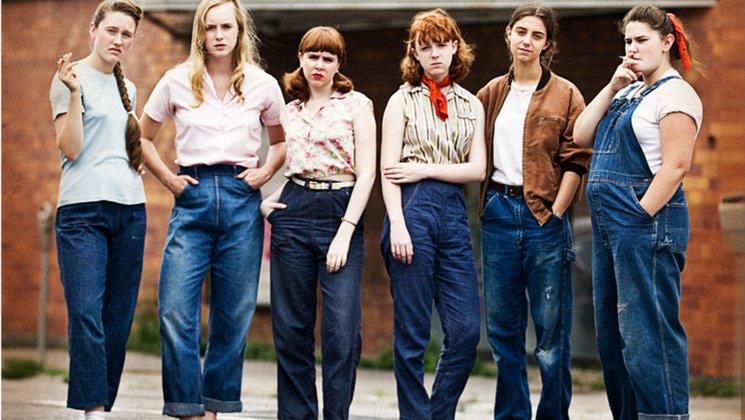 actor Claire Mazerolle large photo