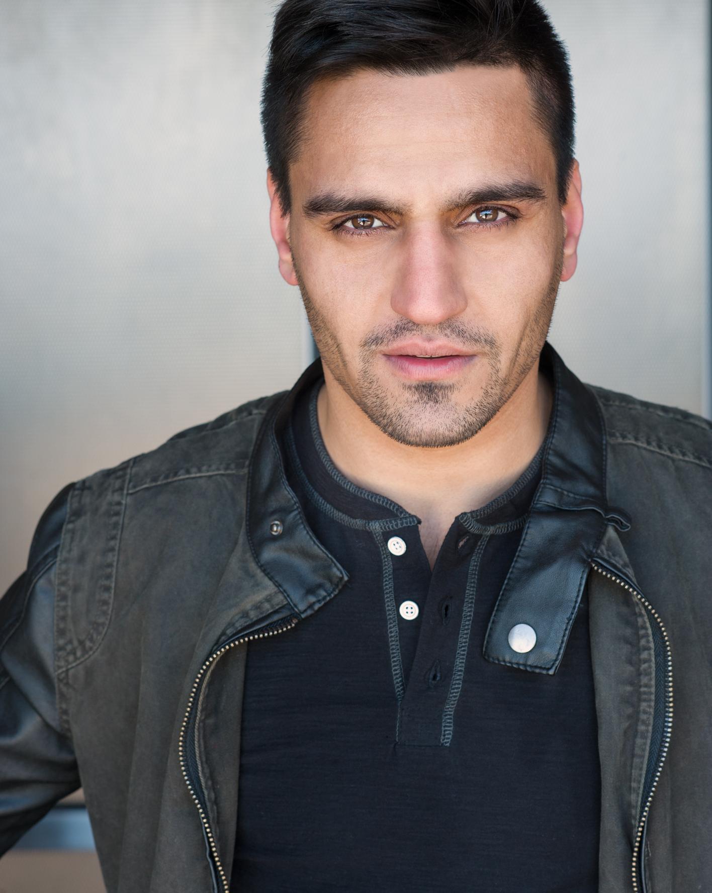 actor Zarif Kabier large photo