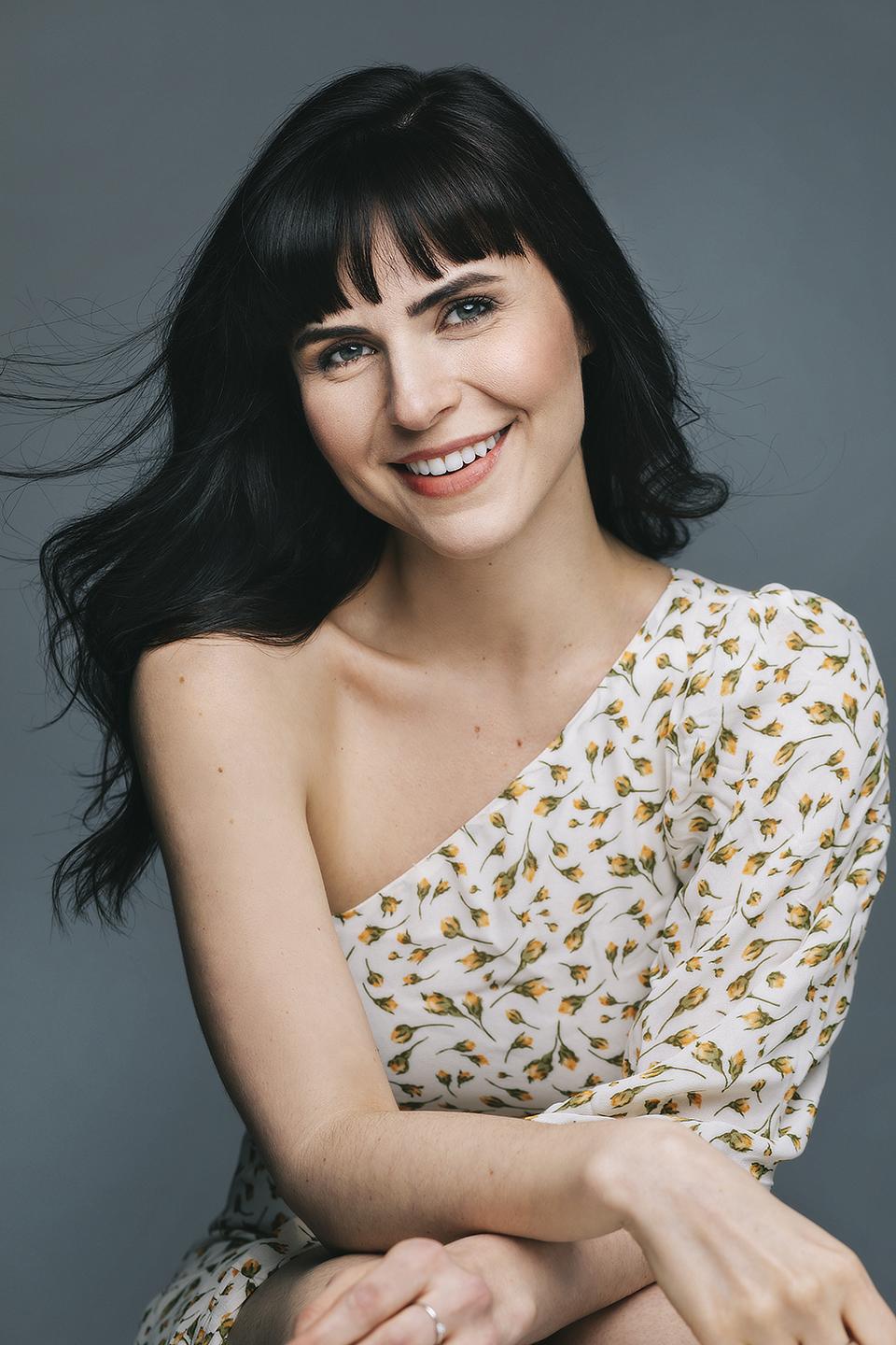 actor Brittany Charlotte Smith large photo