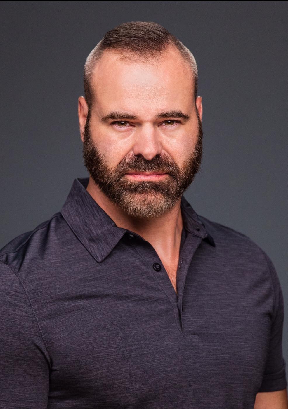 actor Stephen Latham large photo