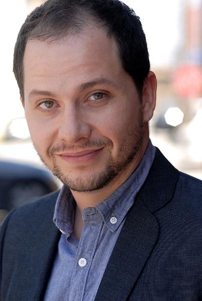 actor Ian Gary large photo