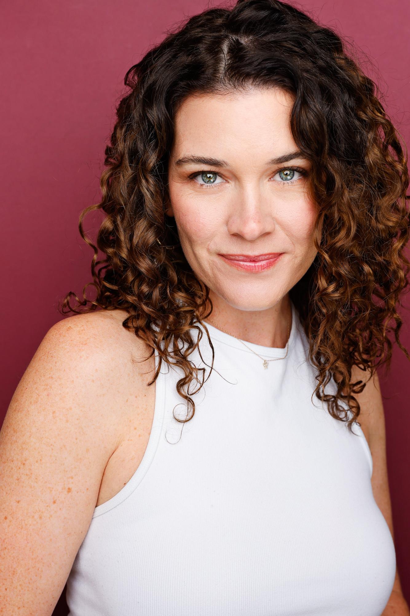 actor Maeve Schauerman large photo