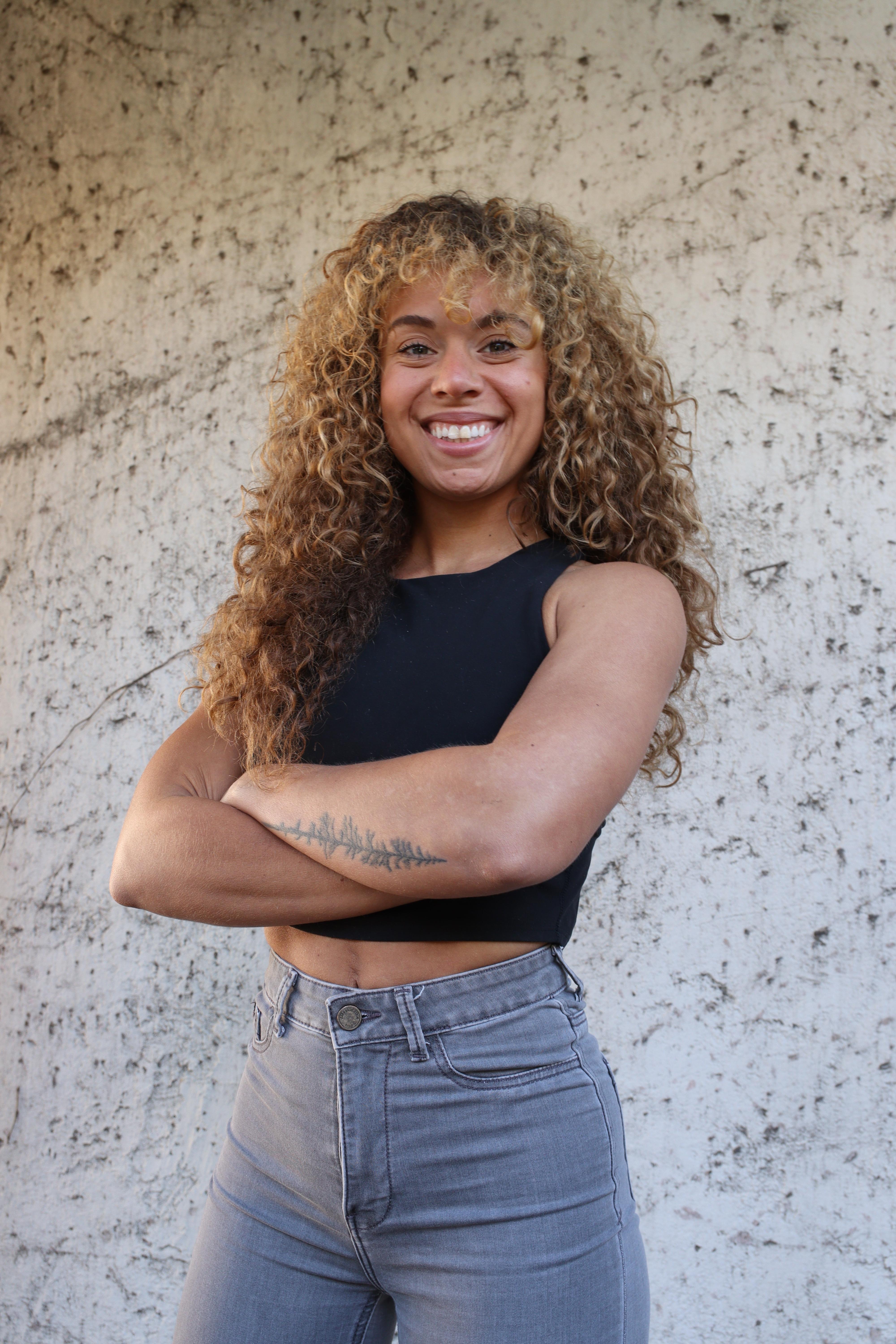 actor Chelsey Goldsmith large photo