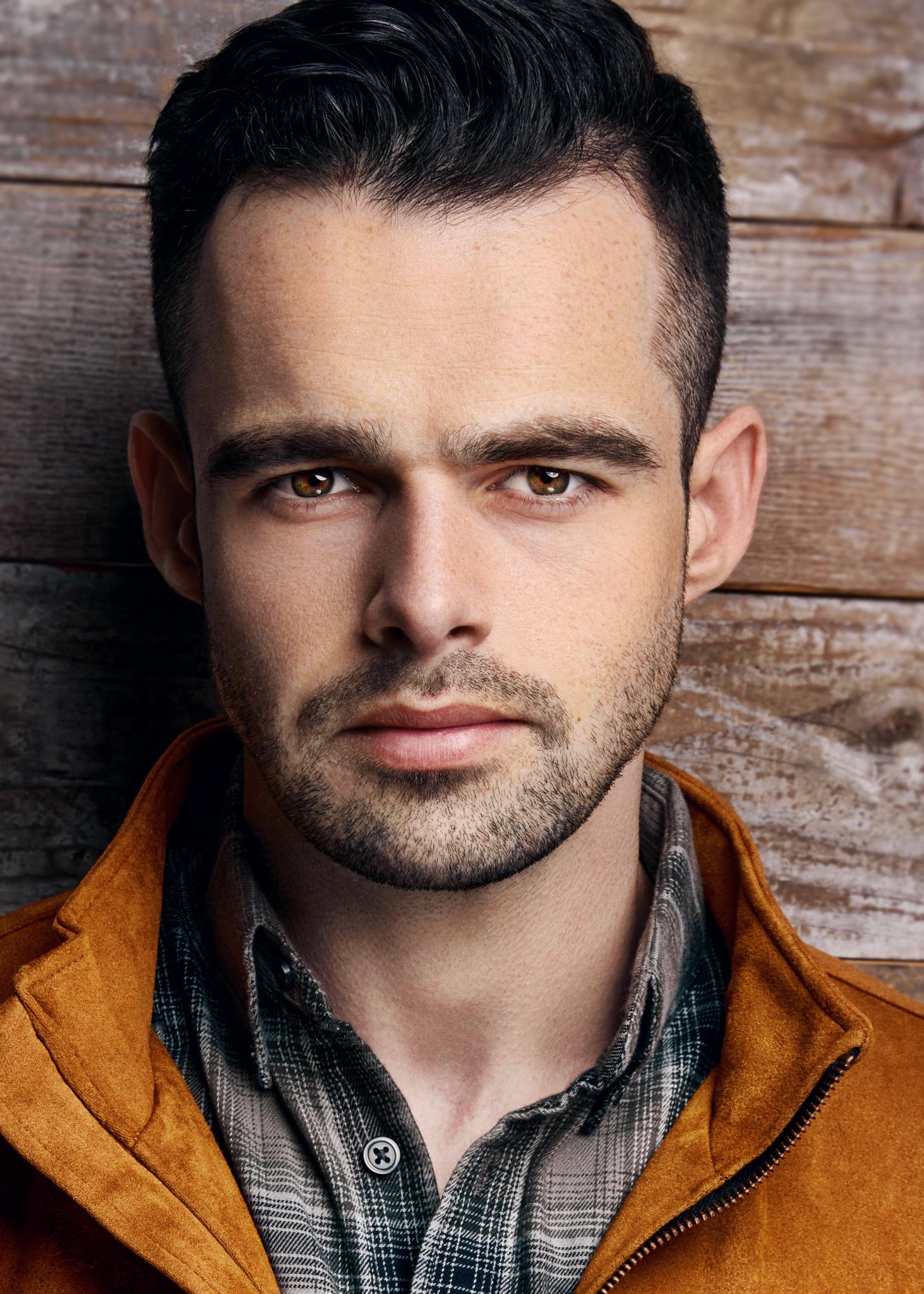 actor Sam Lucas Smith large photo