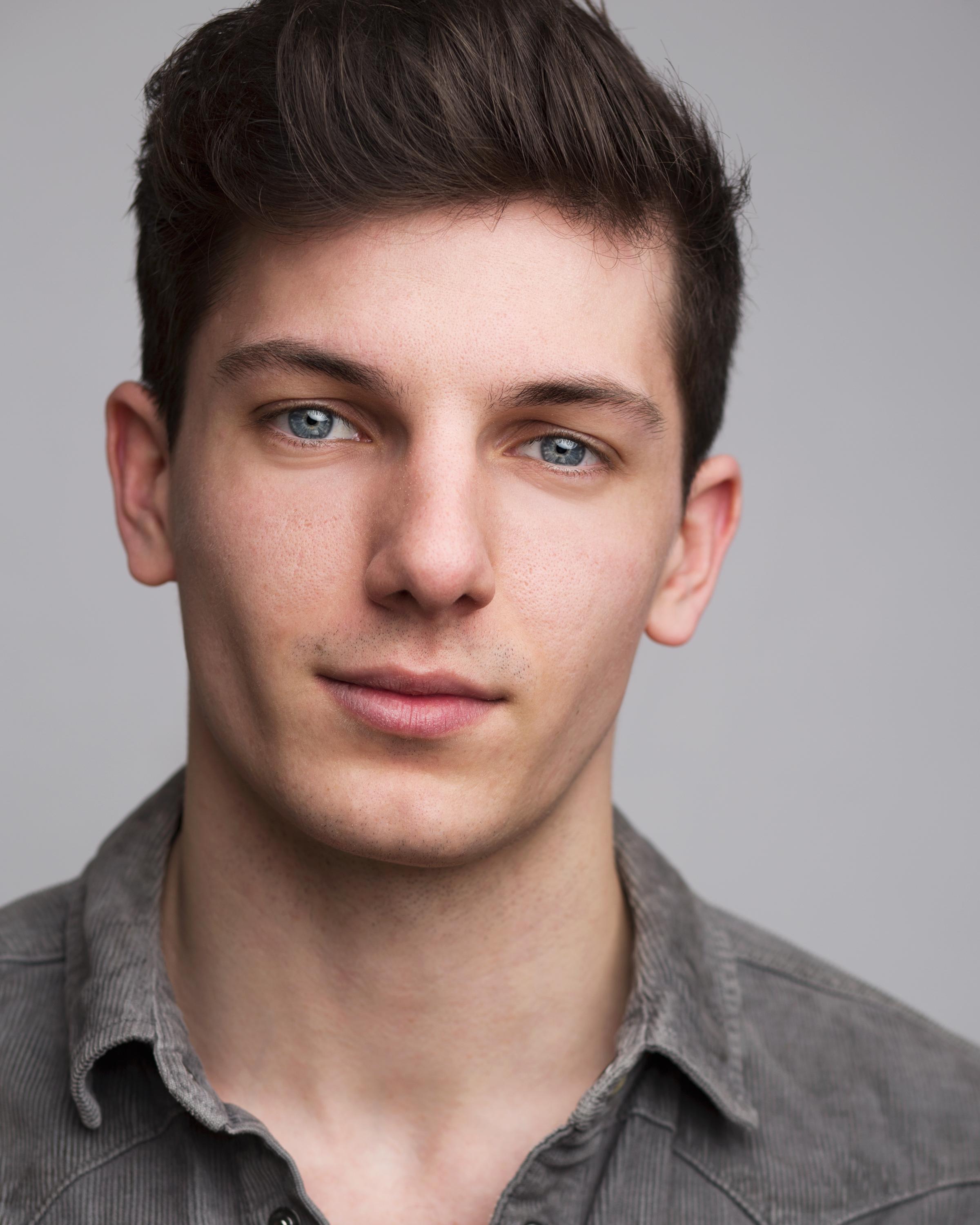 actor Andrew Cazanave Pin large photo