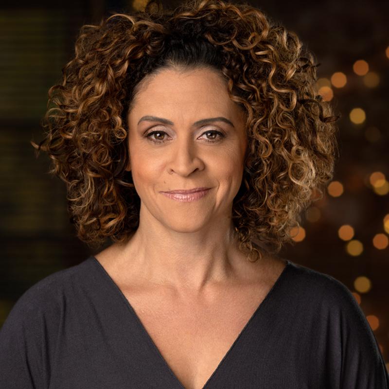 actor Jennifer Bennett large photo