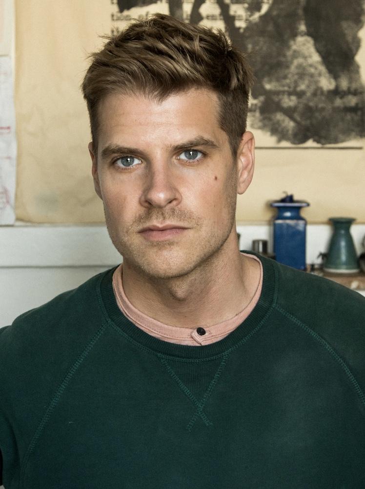 actor Sean O'Neill large photo